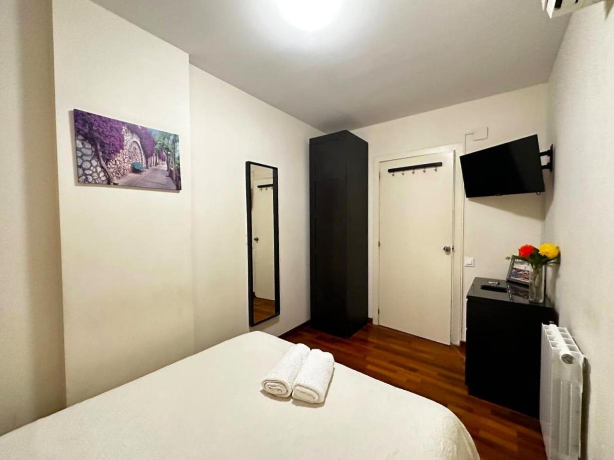 Rooms Arago 巴塞罗那 外观 照片
