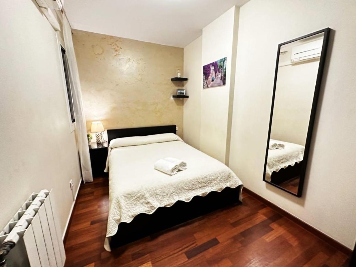 Rooms Arago 巴塞罗那 外观 照片