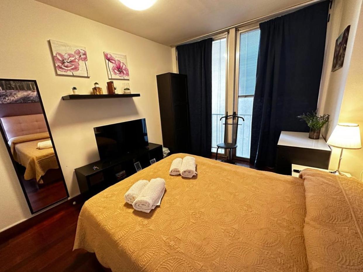 Rooms Arago 巴塞罗那 外观 照片