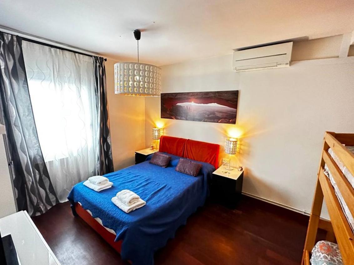 Rooms Arago 巴塞罗那 外观 照片